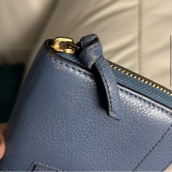 Tory Burch McGraw Leather Wallet - Picture 7 of 10